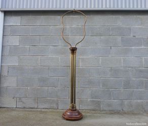 Oggetti Antichi: Pie antiguo para Jaula estilo Luis XVI. Jaula Pedestal Pie Columna antigua vintage estilo Corintio.